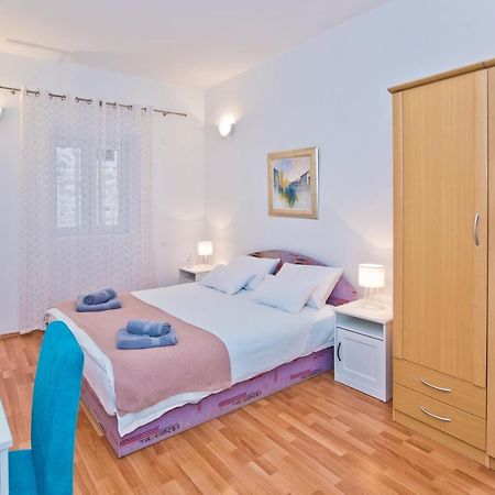 Apartman Toma Διαμέρισμα Χβαρ Εξωτερικό φωτογραφία