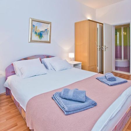 Apartman Toma Διαμέρισμα Χβαρ Εξωτερικό φωτογραφία